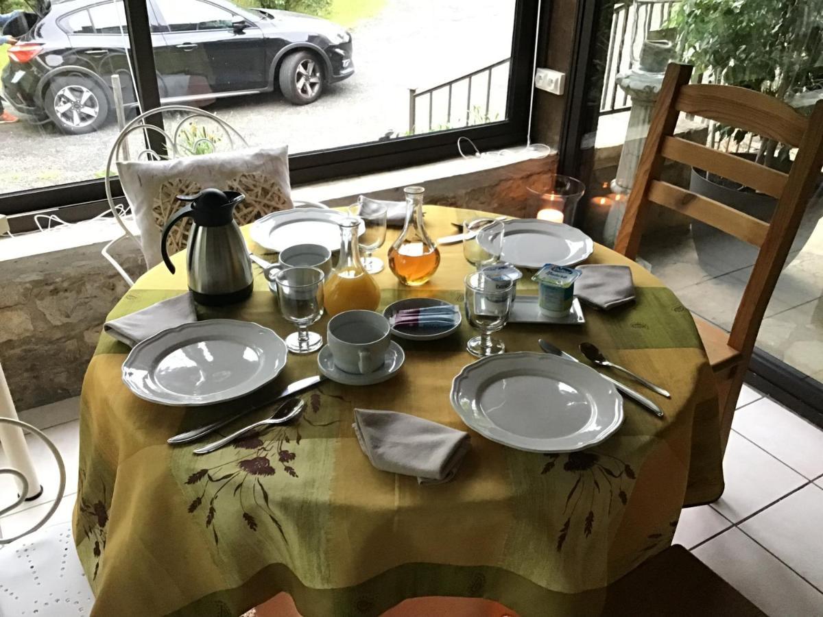 La Tour Des Quatre Chemins Apartment Gramat Bagian luar foto