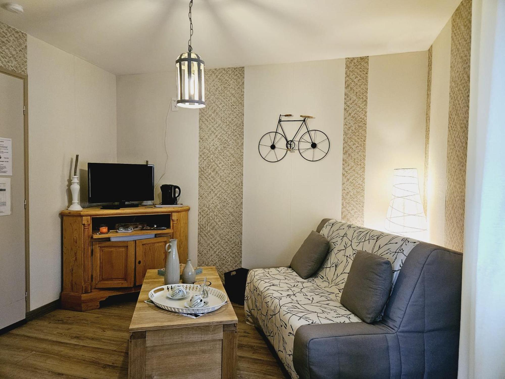 La Tour Des Quatre Chemins Apartment Gramat Bagian luar foto