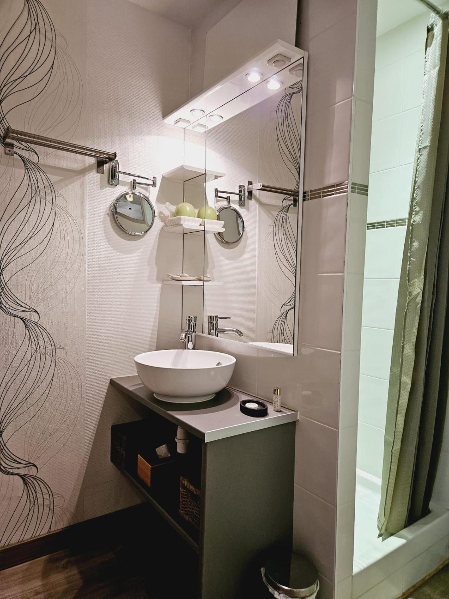 La Tour Des Quatre Chemins Apartment Gramat Bagian luar foto